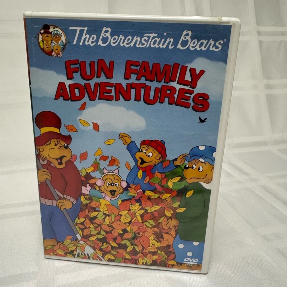 The Berenstain Bears: Fun Family Adventures DVD